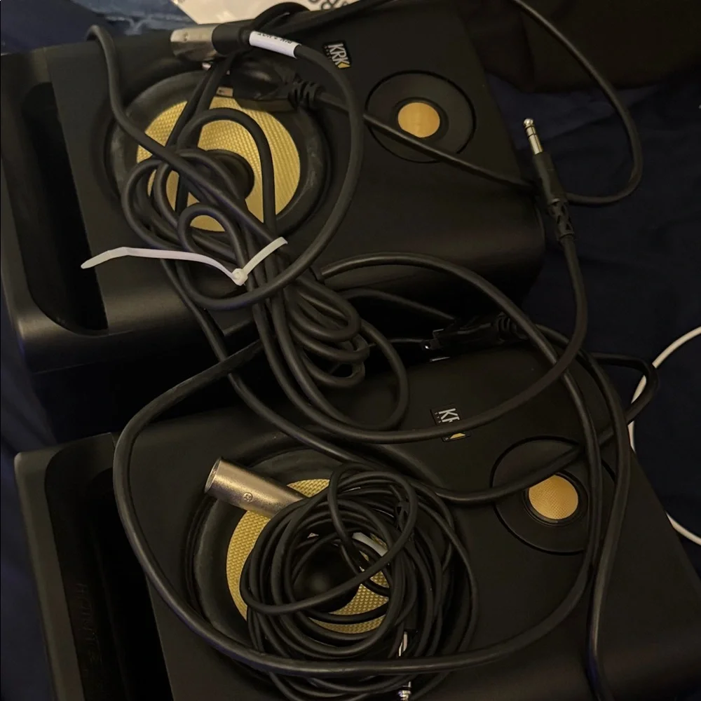 Audio Interface and Speaker Set